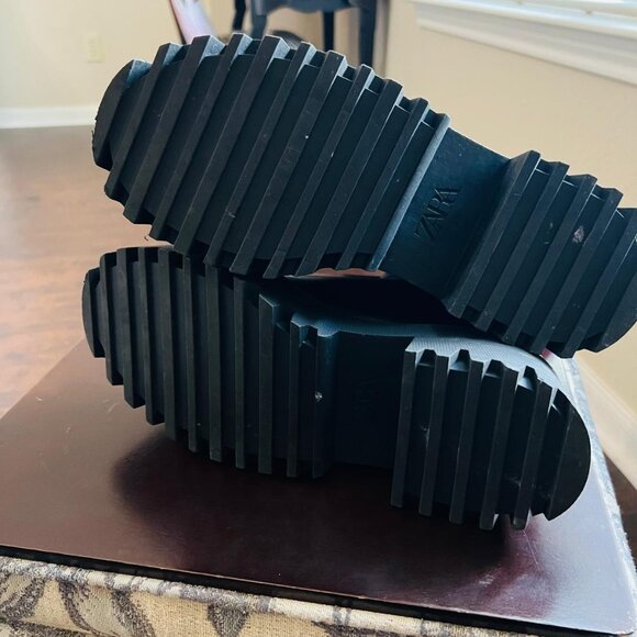 Zara Dark Lace-Up Boots - Picture 6 of 7